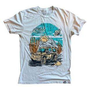 Into the AM Men Size Space Explorer Camp White Tee Shirt PreOwned